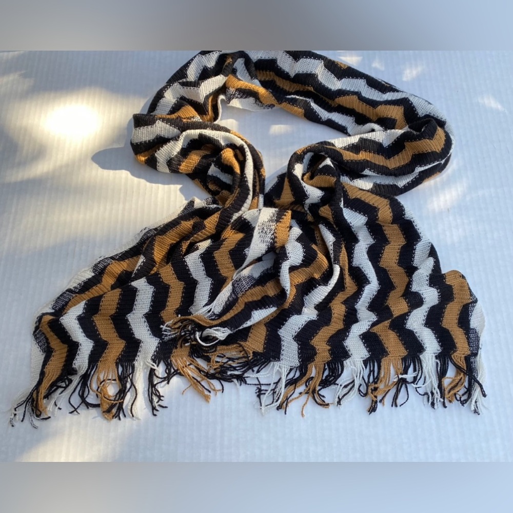 Missoni Wool Blend Chevron Fringed Scarf